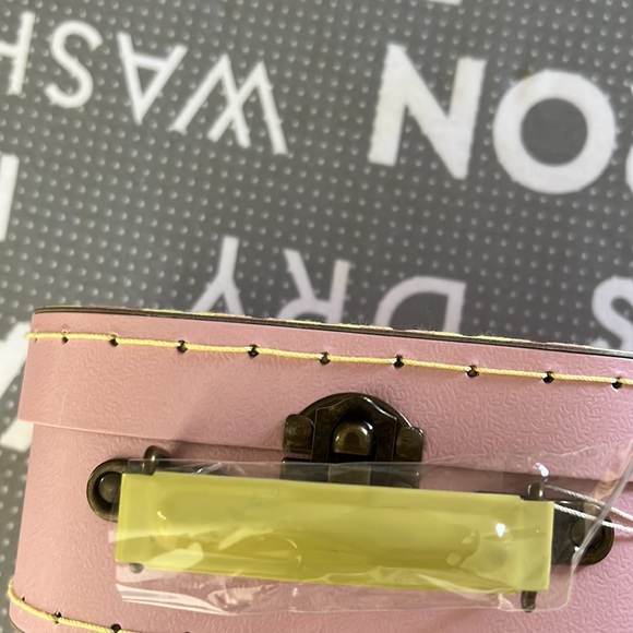 Kiki’s Delivery Service 1989 Mini Japanese hand bag suitcase style - Picture 3 of 12